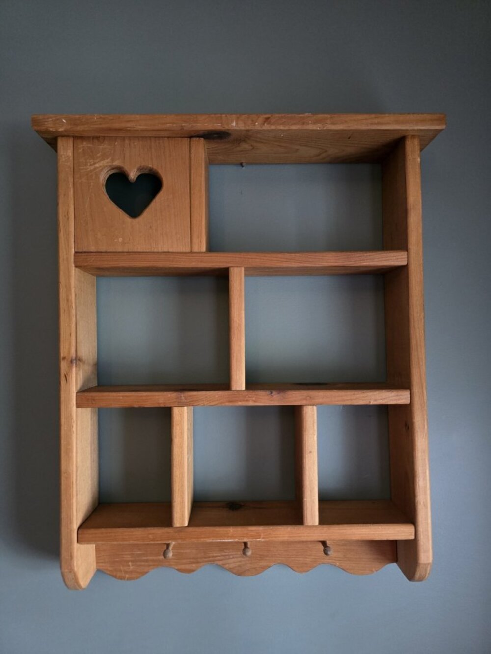 Vintage Cottagecore Wooden Wall Shelf Heart Cutout Rustic Trinket Display Granny